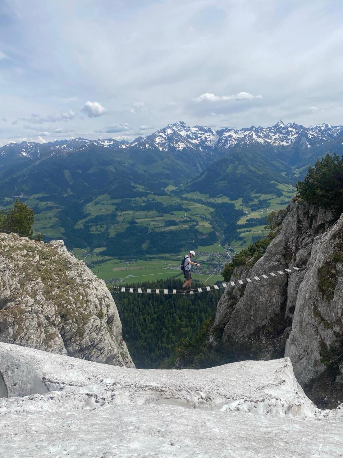 Ausseerland Apartments - Relax, Ski, Hike And Bike, Garden, Parking, Bbq, Near Hallstatt, Loser, Tauplitz And Krippenstein, Free Wi-Fi And Netflix Bad Aussee Zewnętrze zdjęcie